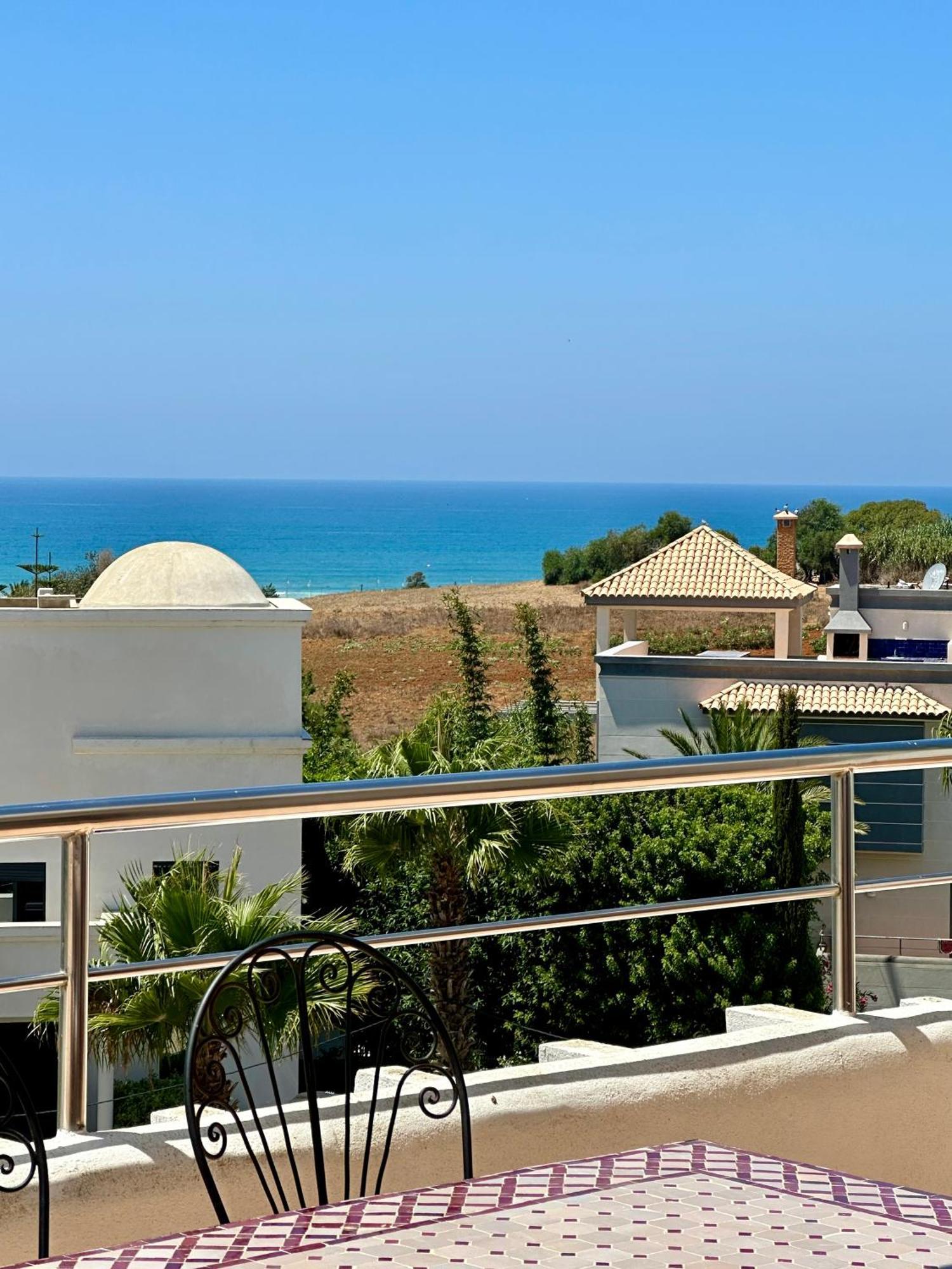 Asilah Vip - Haut Standing - Vue Mer - Piscines - Plage A 5 Minute - Garage Privee - Acces Pmr Exterior photo
