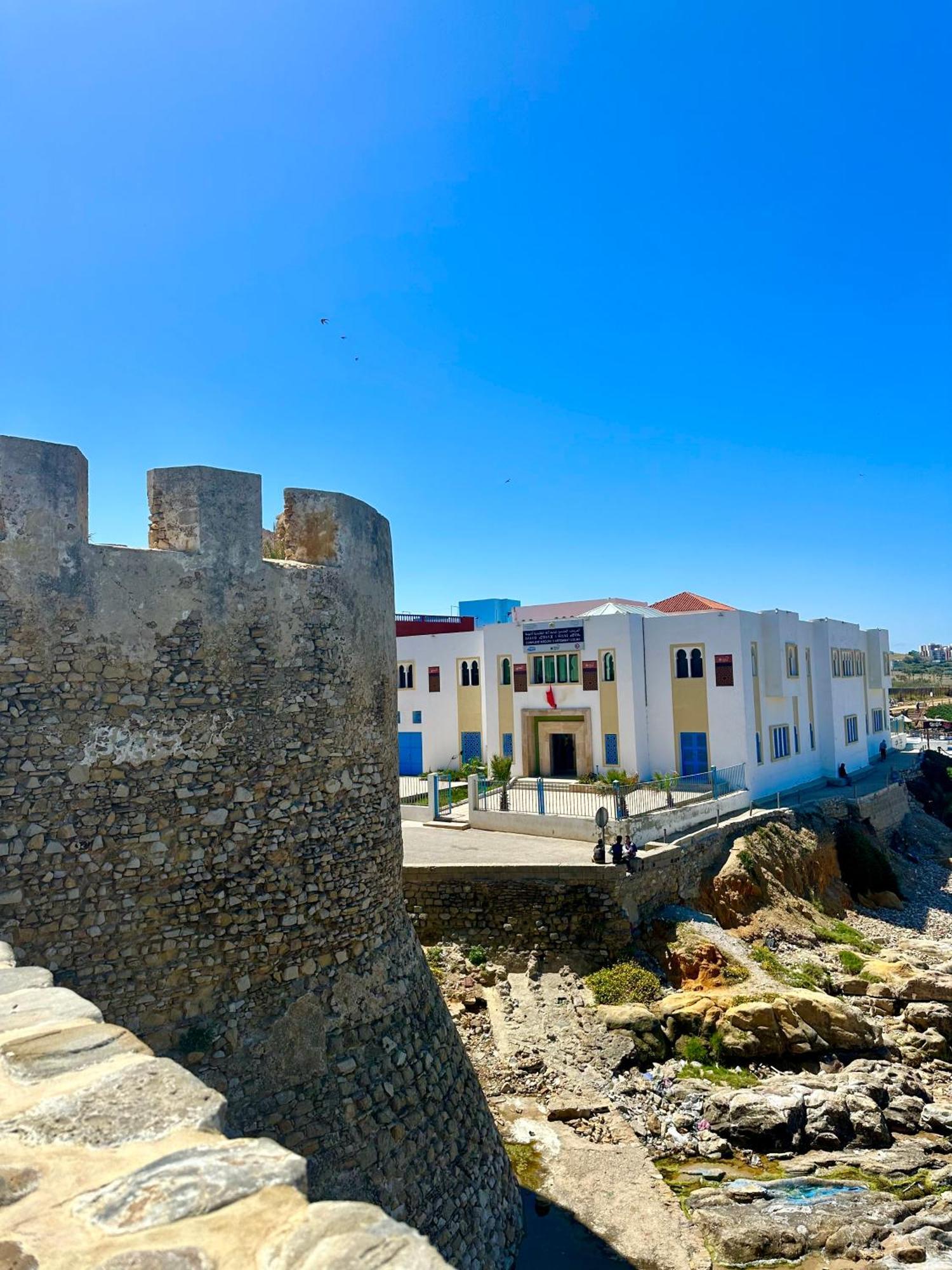 Asilah Vip - Haut Standing - Vue Mer - Piscines - Plage A 5 Minute - Garage Privee - Acces Pmr Exterior photo